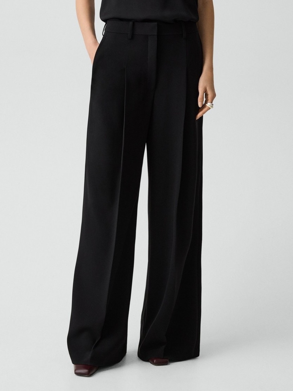 Theory Pleated Wide-Leg Wool Trouser Black Size 2